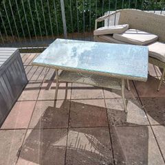 garden table