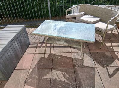 garden table