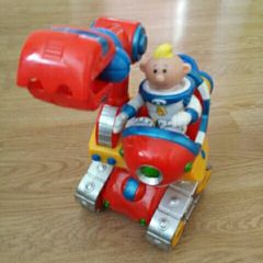 Lunar Jim space mobile