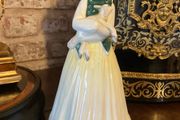 Royal Doulton figurine "Springtime "