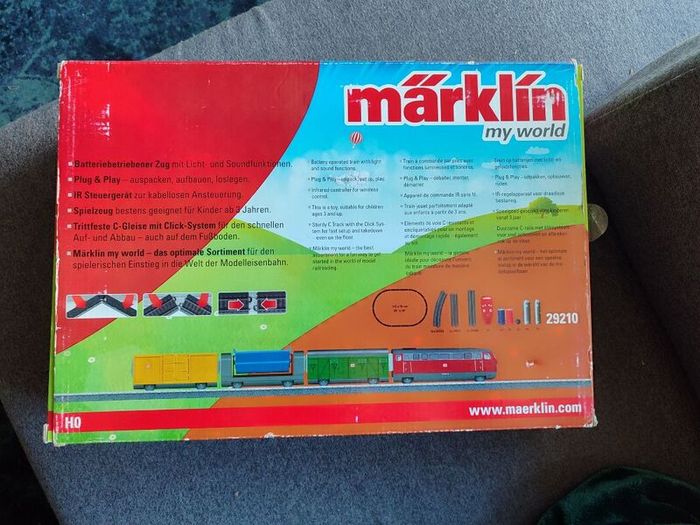 Marklin My World Freight Train Starter Set 29210 Locomotive Train Tracks Tested 2012