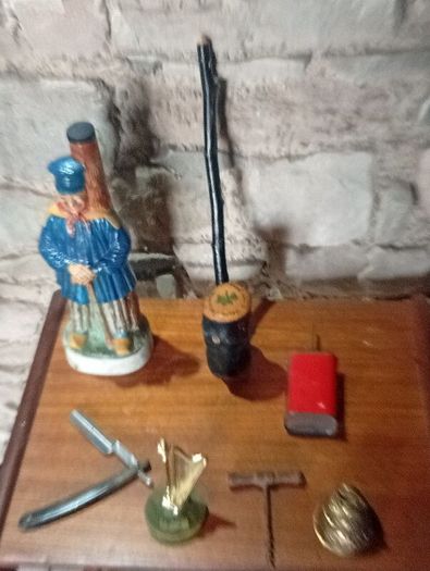 Collectable Lot