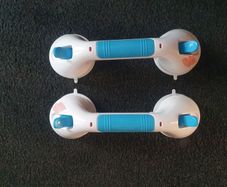 2x bath and shower suction bar air