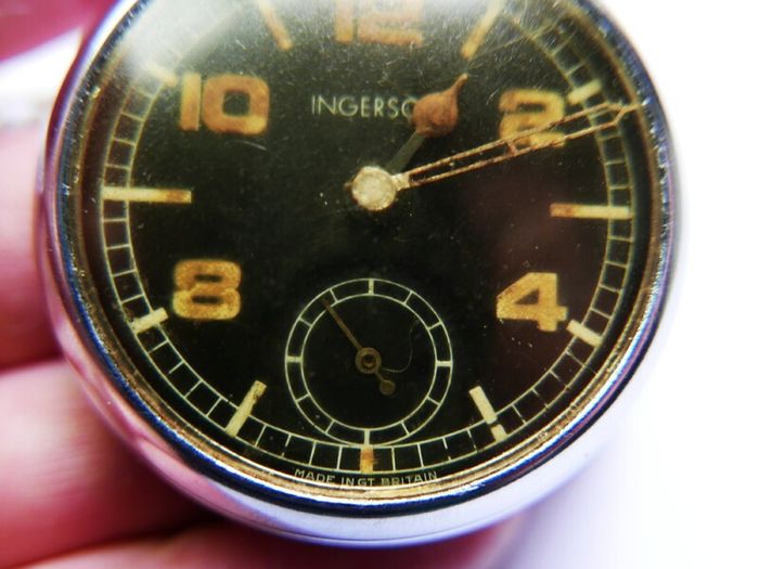 Vintage Ingersoll Pocket Watch with Military style dial (in working order)