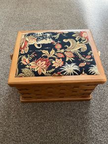 sewing box with sewing accessories