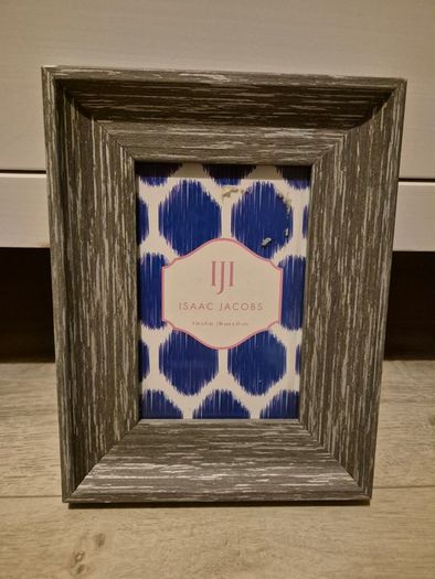 Grey wooden frame 10 x 15 cm