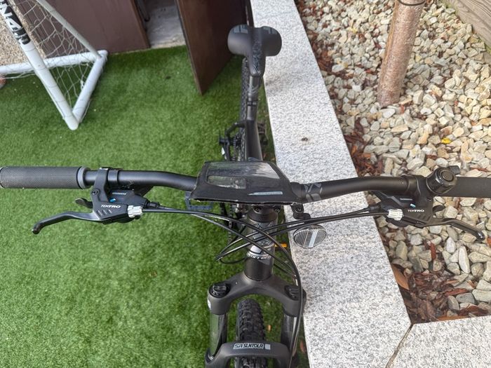 Carrera Vengeance Mens Mountain Bike Medium (18") 27.5