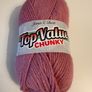 5 balls of blush pink yarn wool Image 10