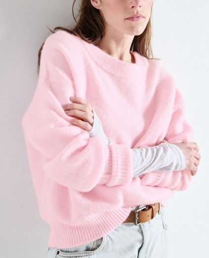 American Vintage pale pink sweater