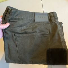 Mens Marks and Spenser. khaki Trousers/Jeans. 40x29. zip.