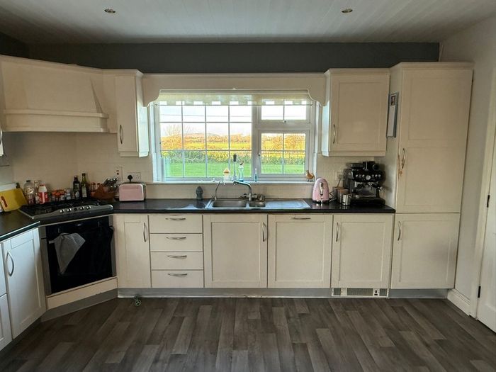 Large Kitchen and Utility