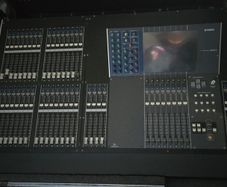 Yamaha M7CL-48 Mixer