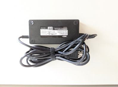 Laptop Power Adapter