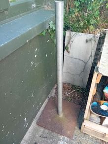 Support stand scaffolding post