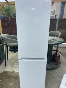 Free - Beko Fridge Freezer 60/40