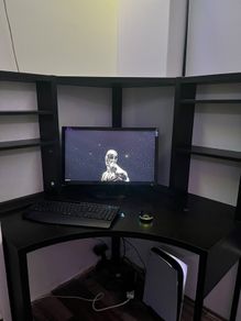 Ikea Micke Corner desk - Excellent Condition- Ideal Gaming Setup