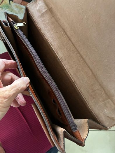 Quality Leather Briefcase/ Laptop Bag