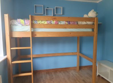 Loft bed
