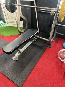 weight bench