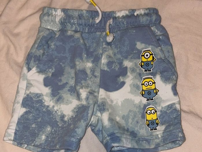 Minion shorts 12-18 months