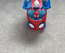 Marvel Spidey and his super-friends Spiderweb Truck with Spider-Man