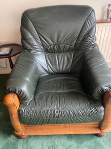 Armchairs Super Comfortable Excellent Condition