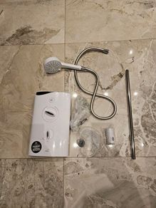 Mira Sport Electric shower