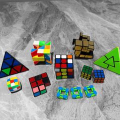Pre Owned 12 Piece Puzzle, Speed Cube & Fidget Toy Bundle