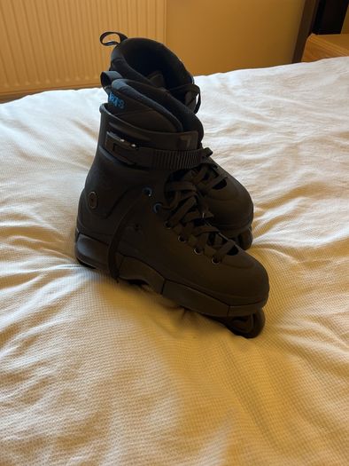 Razors SL classic rollerblades size 45