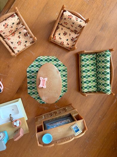 Sylvanian Families Comfy Living Room + Kitchen Island Set