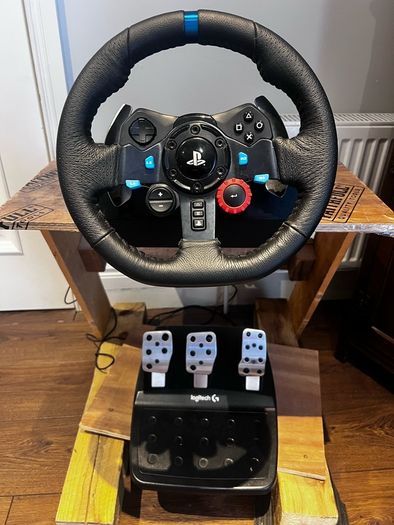 Logitech G29 PlayStation Steering Wheel and Pedals