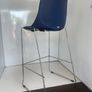 Blue office chair Image 4