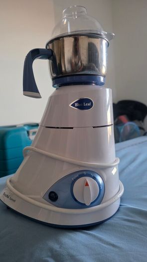 Preethi blue leaf mixer