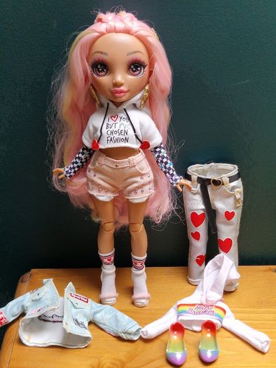 Rainbow High MGA Kia Hart Doll
