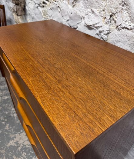Mid Century Modern Drawers by Regent Furniture