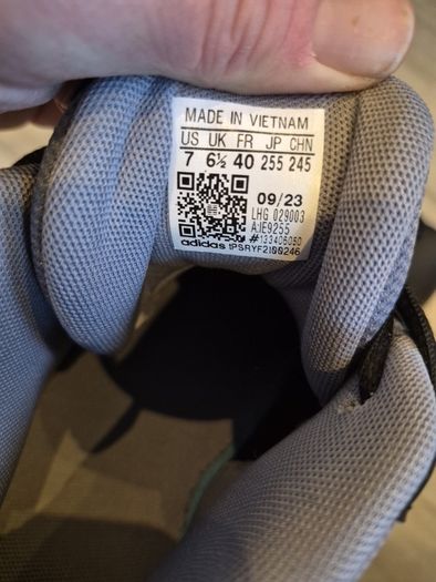 basketball shoes