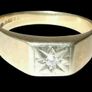 Vintage Hallmarked 9ct Solitaire Image 7