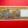 Madagascar  10,000 Francs 1995  ( Uncirculated ) Pick 79b Image 2