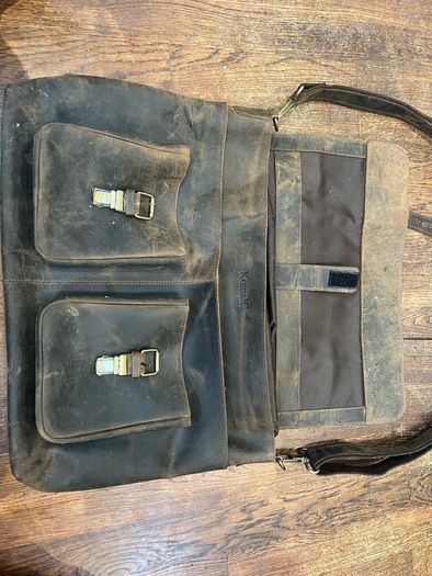 KolmalC leather satchel