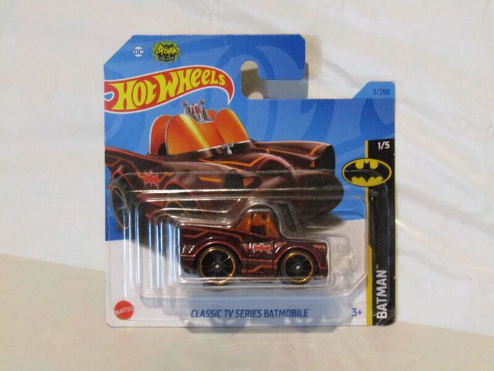 Hot Wheels Batman Classic TV Series Batmobile Tooned Orange Diecast Car Brand New Sealed
