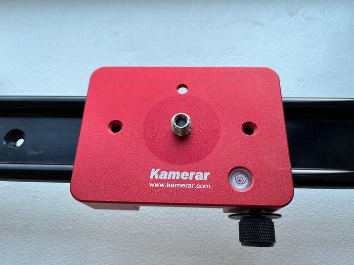 Camera rail with adjustable wheels from Kamerar