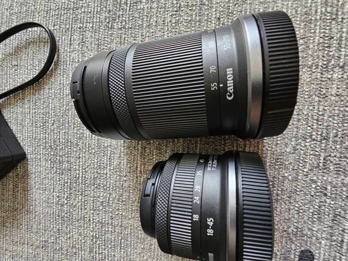 Canon Eos R7