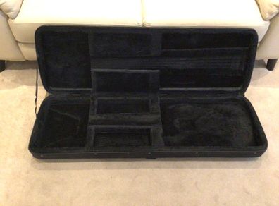 Sadowsky Guitars bass guitar case - excellent condition