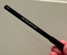 Victoria Beckham lip liner