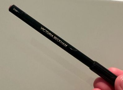 Victoria Beckham lip liner