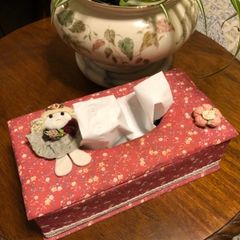 Vintage Fabric Tissue Box Cover - Shabby Chic Doll Floral Storage Box