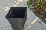 garden pot black