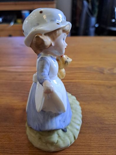 Vintage Porcelain figurine girl holding cat