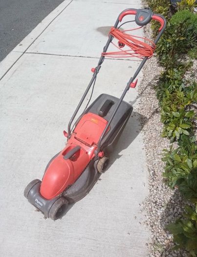Lawnmower