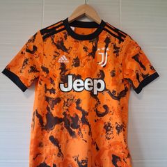 Juventus Jersey. Official Adidas Youths Juventus Away Jersey. Collect In Dublin Or Receive Via Post.